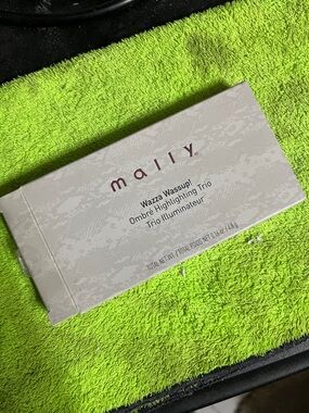 Mally Beauty Wazza Wassup! Ombre Highlighting Trio - Beige